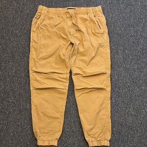 American Eagle Outfitters Men's Khaki Joggers